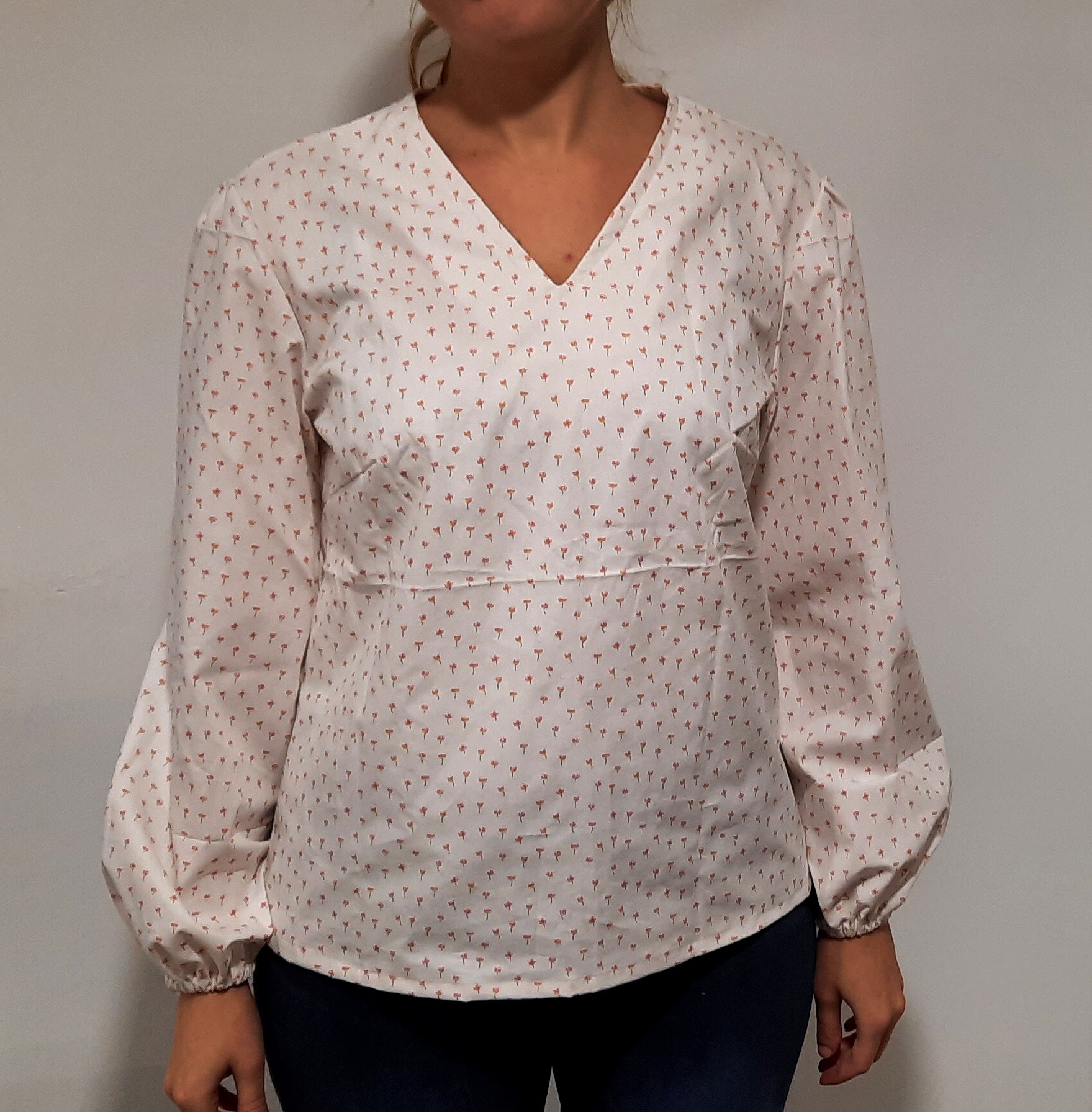 Blouse confectionnée par Camille (coton de la boutique)