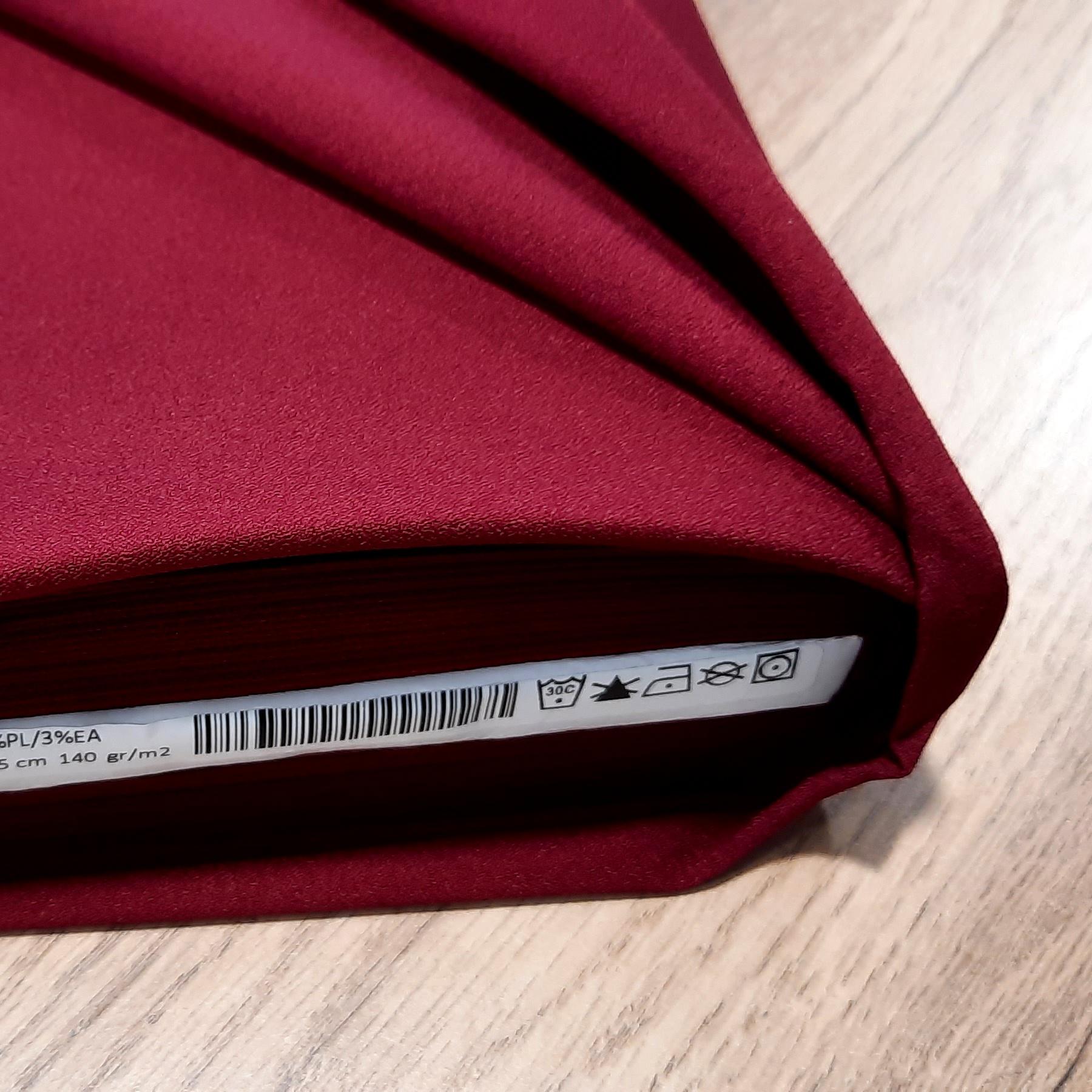 1 polyester rouge