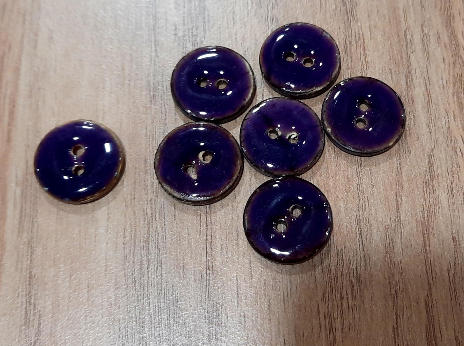 Bouton 20 mm violet laque
