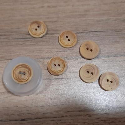 Bouton bois