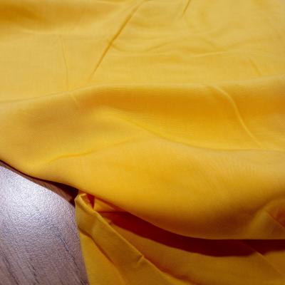 N viscose jaune uni