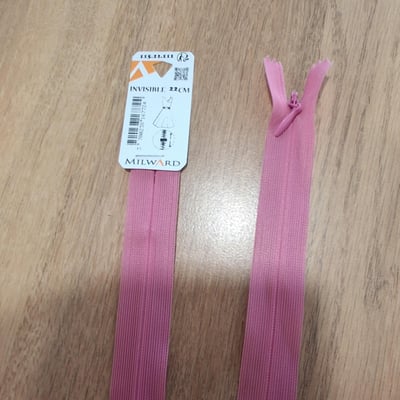 Zip 22 cm 111