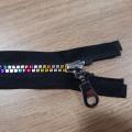 Zip multi couleur