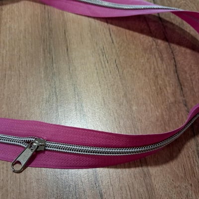 Zip rose 1